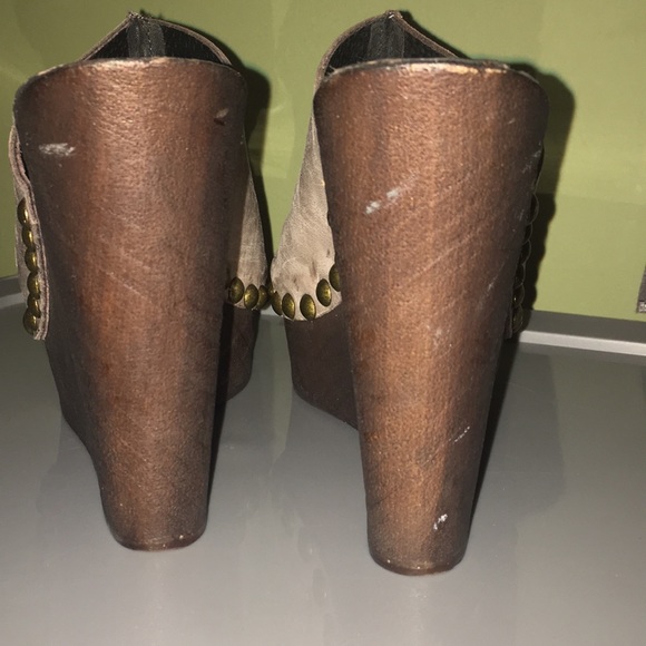 **Charles David clog - Picture 3 of 4